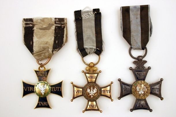 kupie-odznaczenia-odznaki-medale-stare-wojskowe-2